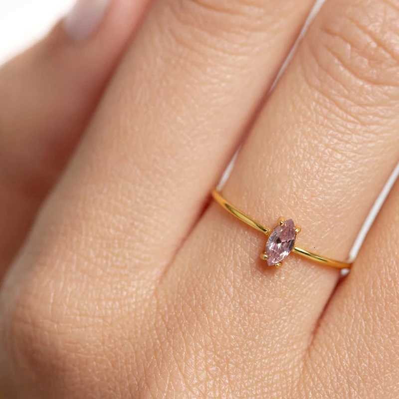 GoldSilver Plated Delicate Square Cubic Zircon Rings For Women Girls Micro Paved Crystal Ring Fashion Jewelry GiftsW251017