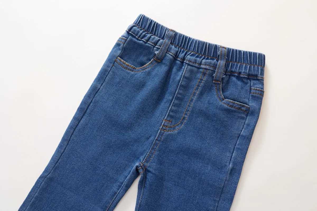 27Y Junior Girls Clothing Korean Childrens Clothes 2025 Baby Girl Cotton Flared Jeans Stylish Fit Versatile Casual TrouserT251017