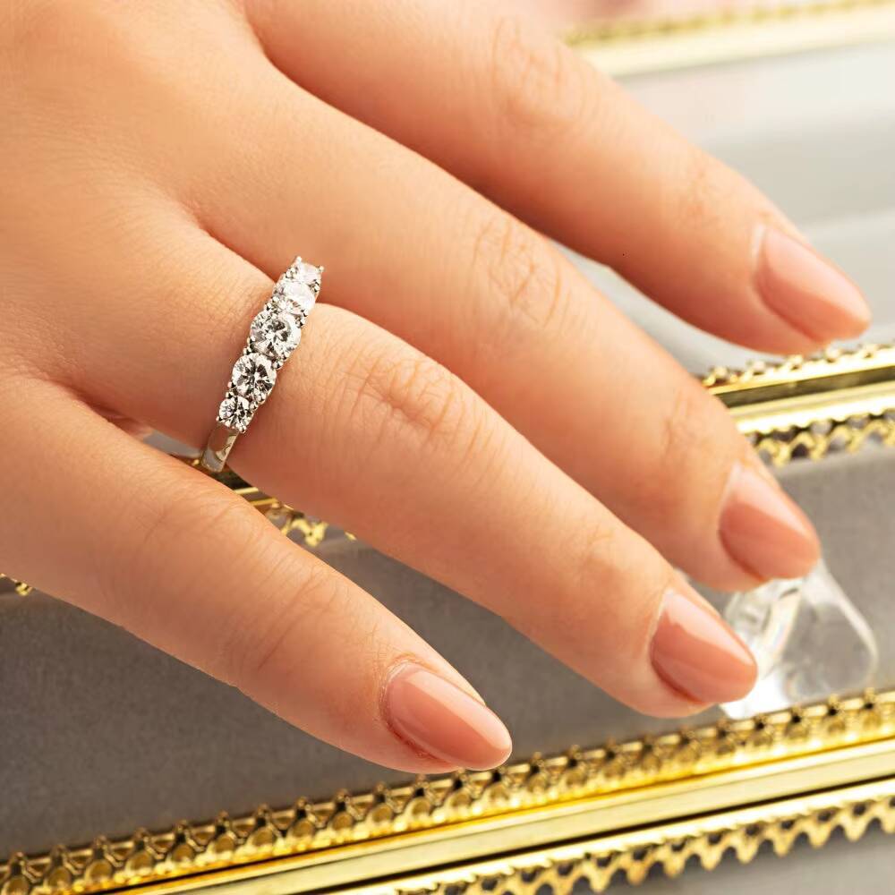 Speedin Round Brilliant Diamond Jewelry Handmade 14k 18k Rose Gold HPHT Lab Diamond Ring Band for Engagement