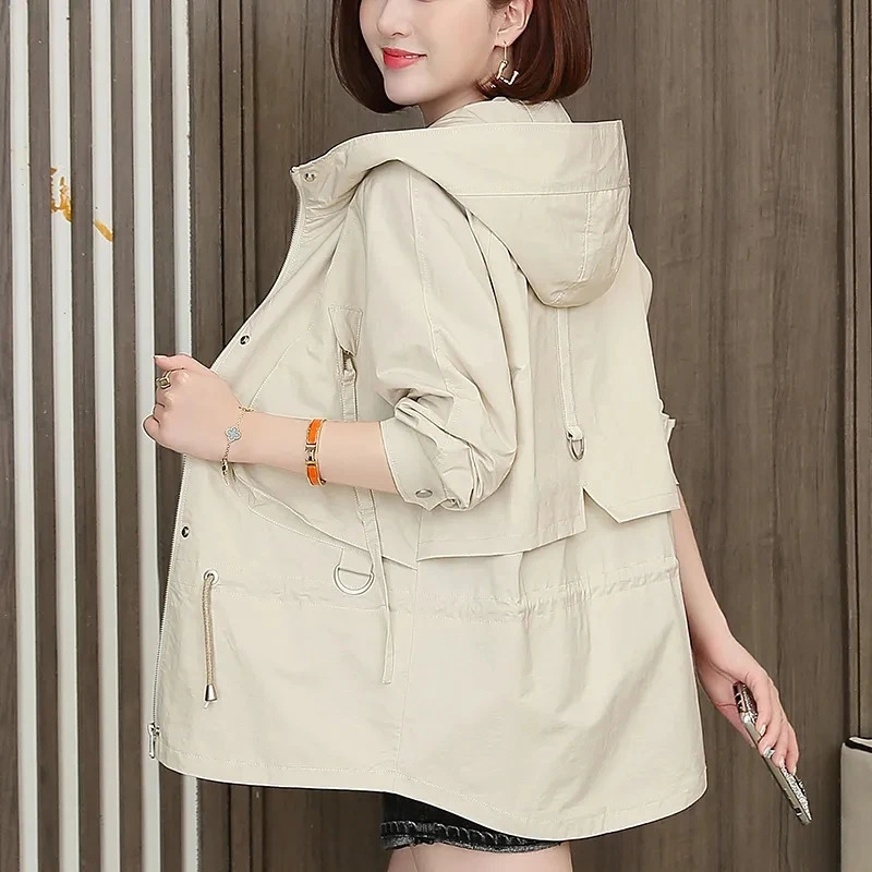 Mothers Windbreaker Womens Spring And Autumn MiddleAged Mothers Loose And Thin Coat Korean Lining Trench Hooded 3XL 251013