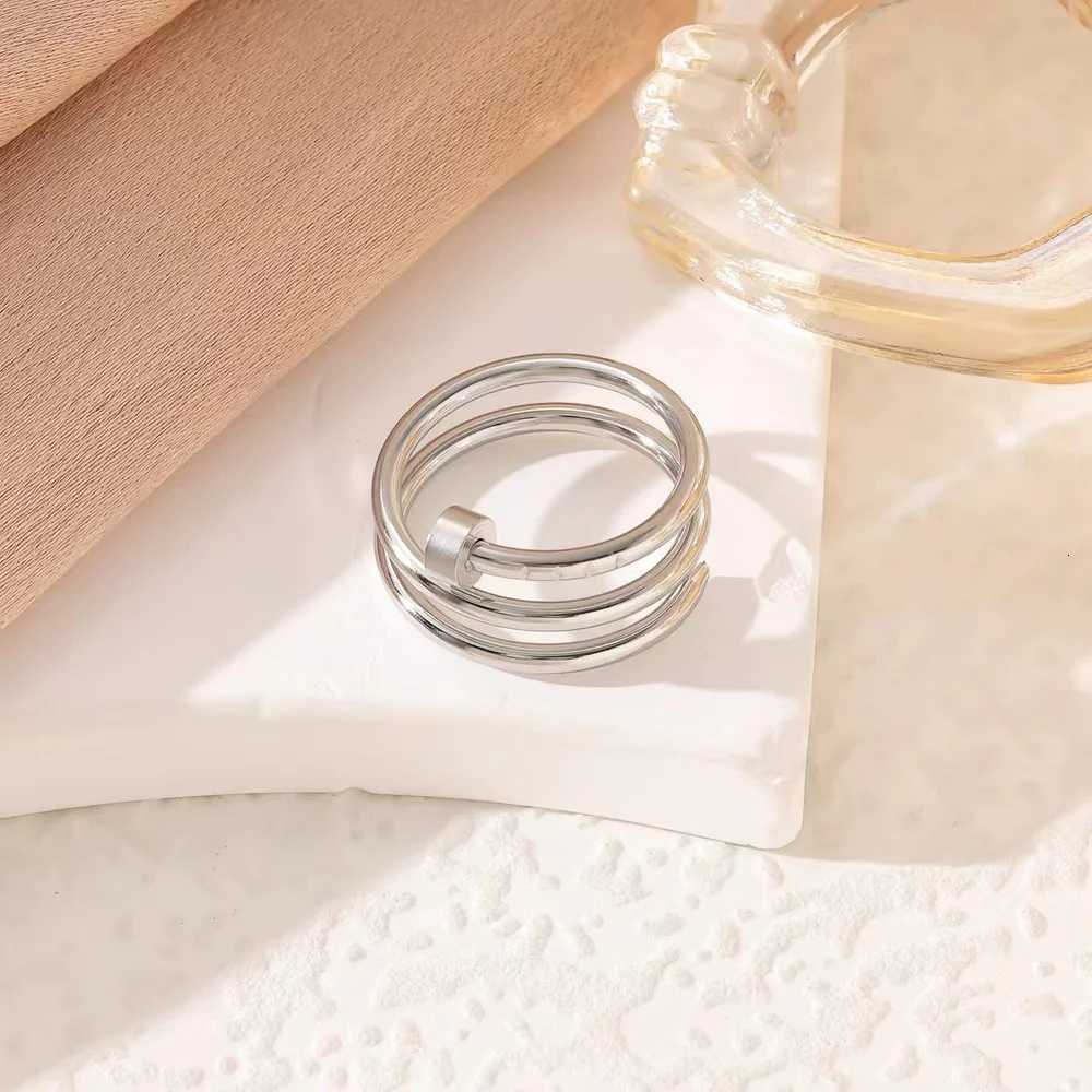 1pc hot selling new fashionable and versatile three circle nail ring womens light luxury niche highend jewelryW251017
