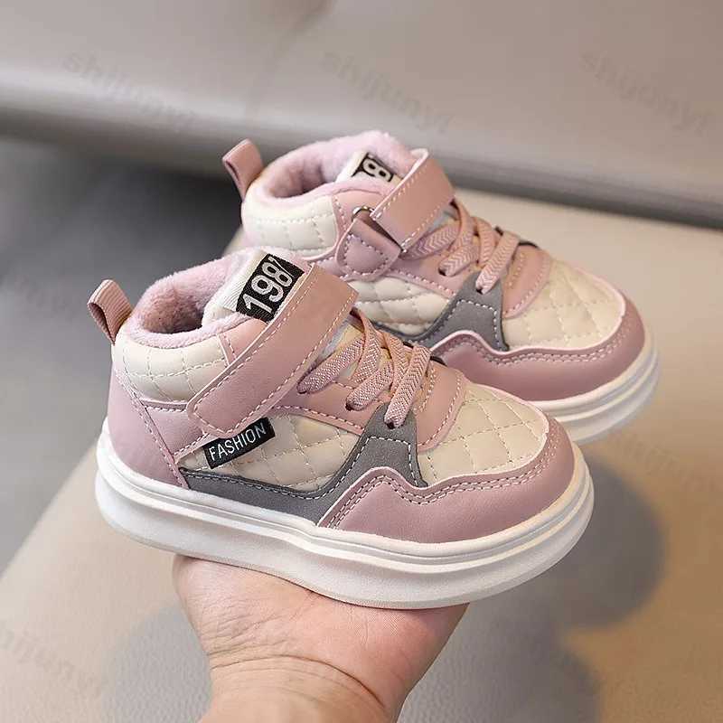 Boys Girls Casual Sports Shoes 2025 Winter Plush Warm Childrens Board Shoes Lightweight Kids Boot Soft Soled Baby Toddler ShoesT251017