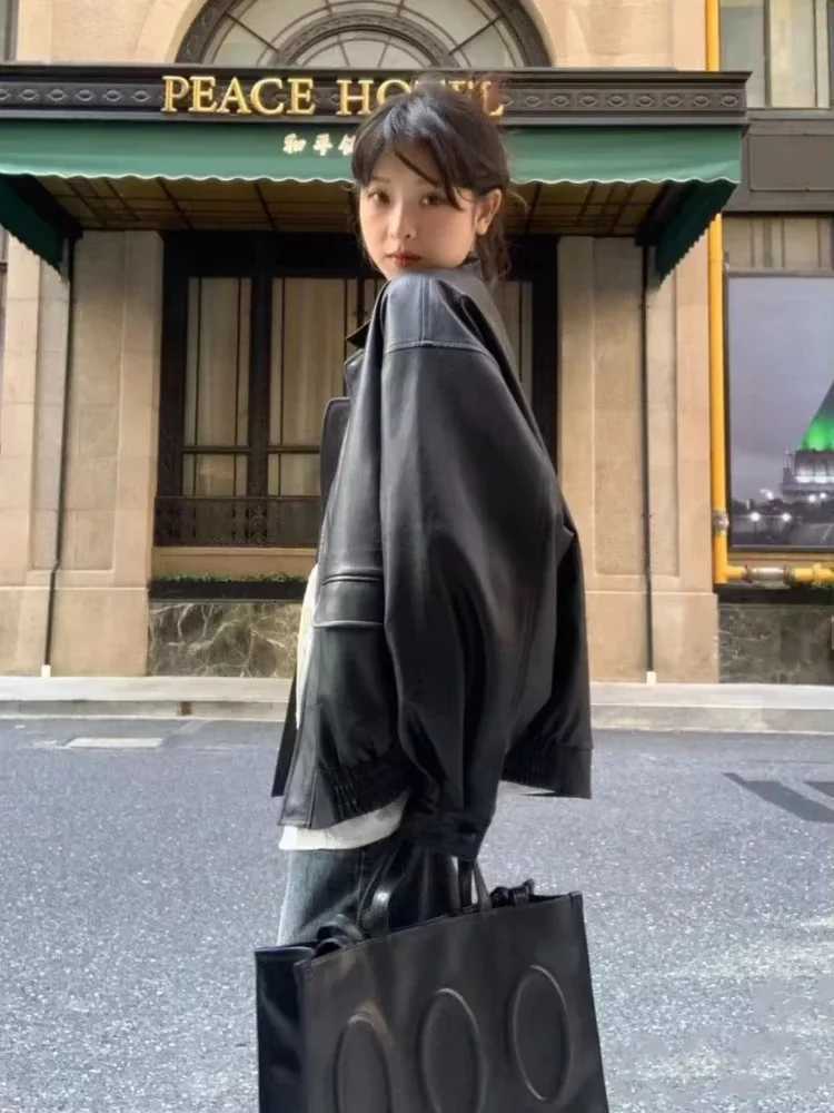 Vintage PU Leather Jacket Women High Street Techwear Oversized Moto Biker Coats BF Punk Loose Casual Cropped OuterwearT251017