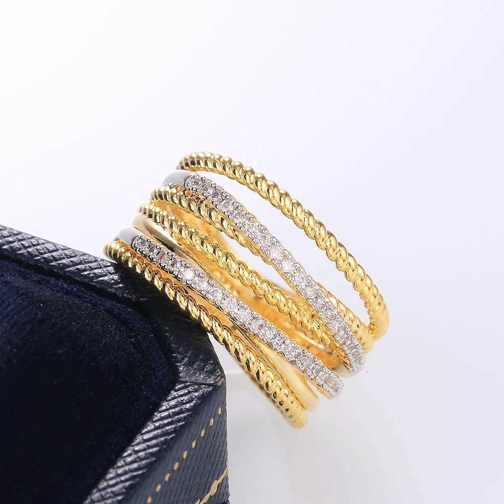 Huitan Fancy Cross Twist Twine Women Ring Gold Color with Micro Crystal Zircon Stone Delicate Wedding Rings Lady Fashion Jewelry Z251017
