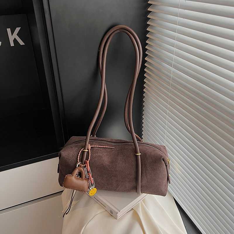Exquisite Faux Suede Square Shoder Bags Stylish Design Zipper Persality 2025 Autumn Winter New Armpit Bags for Wen D2510171