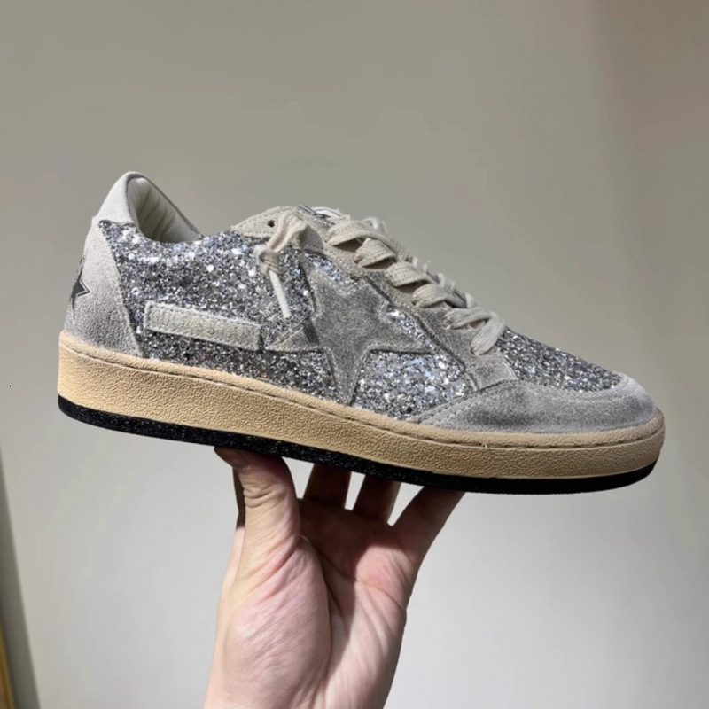 New design of Korean women's dirty shoes, fashionable and comfortable soft soled casual sports shoes, fashionable children's shoes