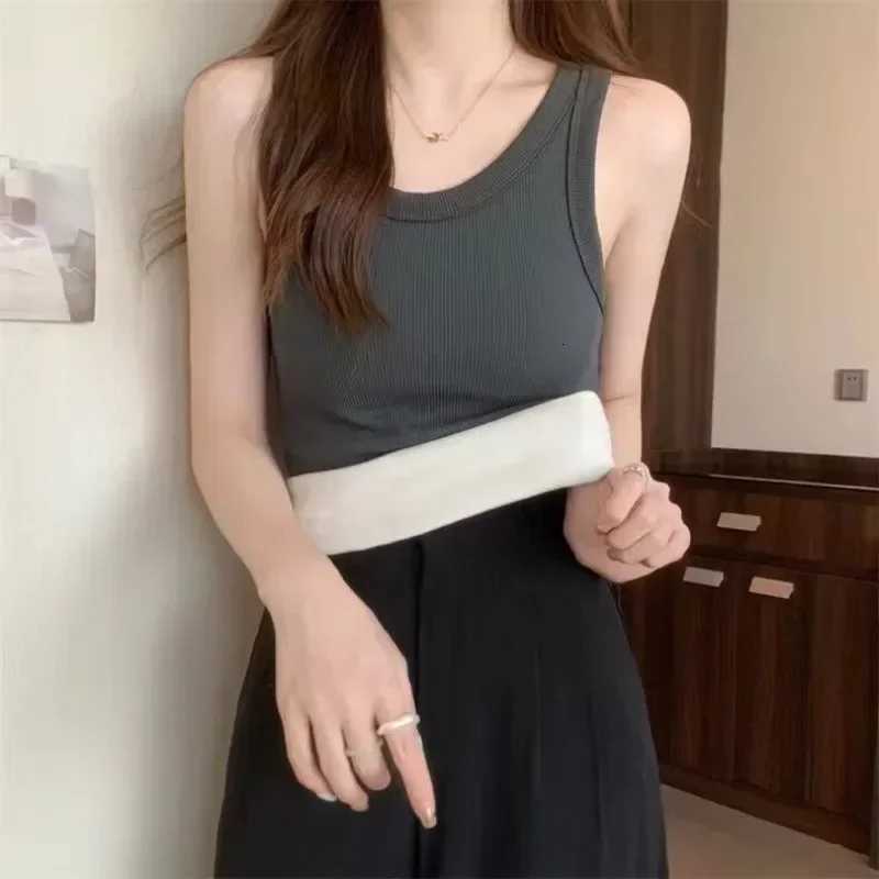 Winter Velvet Thickened Undershirt for Women Slim Cozy Thermal Underwear Camisole Warm Sling Vest Top Bottoming Velvet Tops T251018