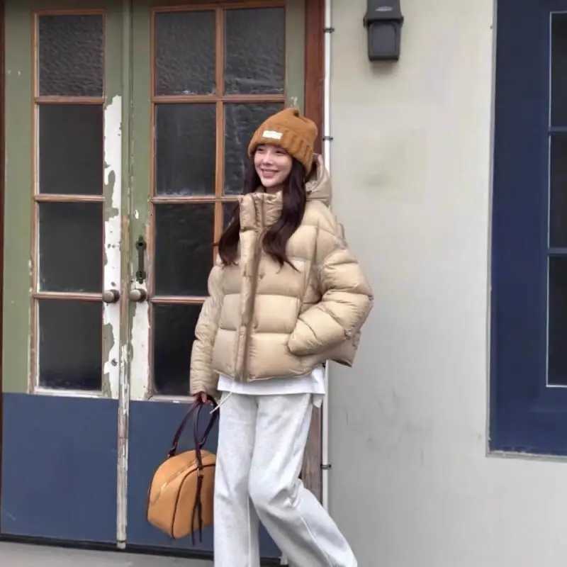 Green Short Down Jacket Hooded Female Fashion GoodLooking Puffer Jacket Thicken New Puffer Coat Tops Keep Warm Winter CoatT251018