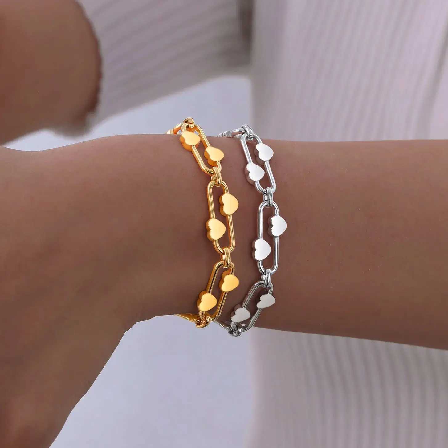 Dainty Heartshaped for WomenStainless Steel Waterproof Oval Handmade Chain Bracelet Charm Jewelry GiftL251018 H260202