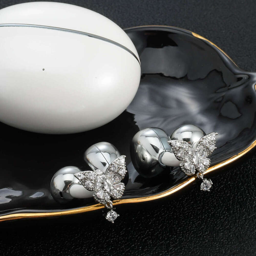 Compatible with FreeClip Earphones Full Sparkling Butterfly Tassel Dia Buckle Clip Light Earphone Accessories