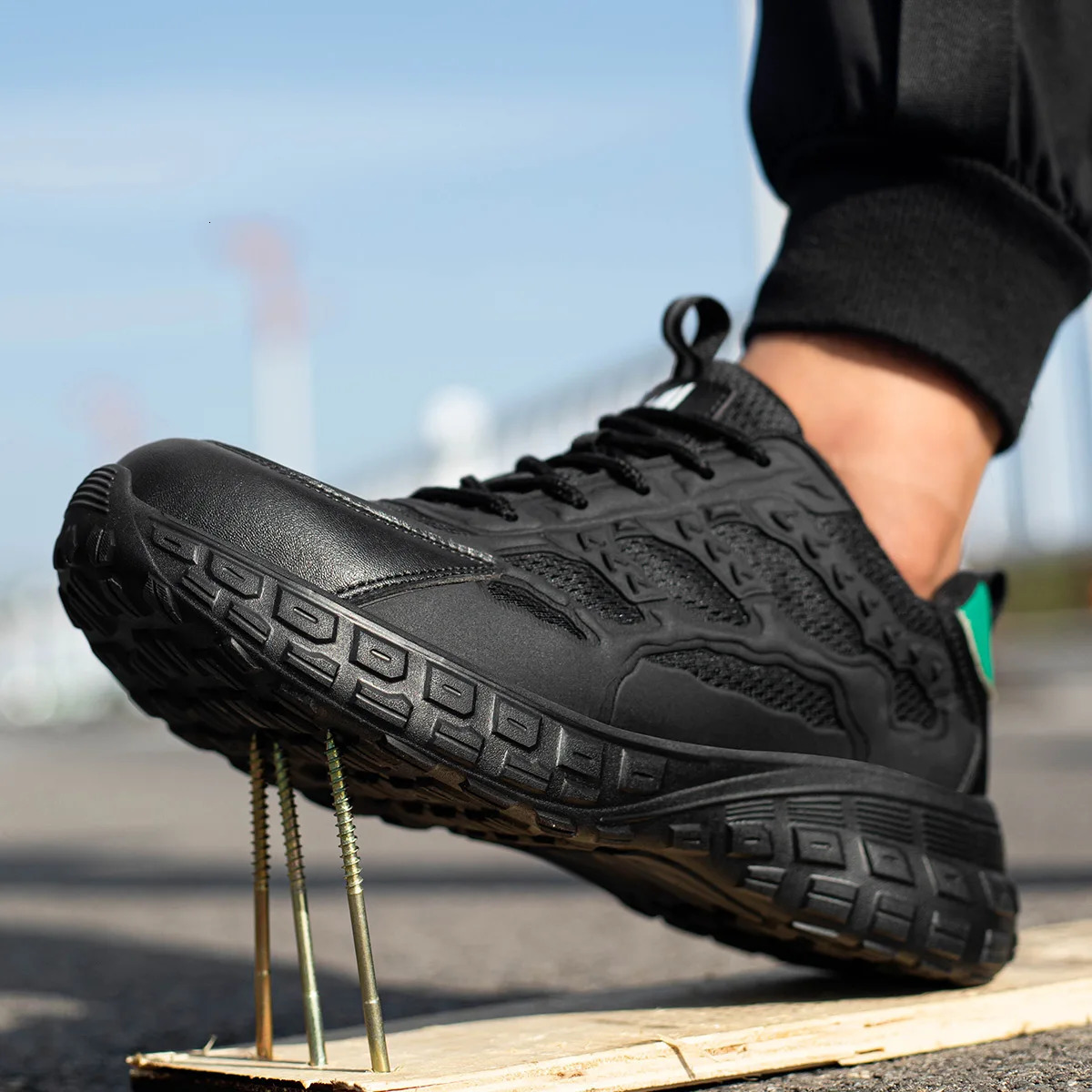 High Quality Indestructible Safety Shoes Men Work Sneakers Light Security Boots Men PunctureProof work Boots Steel Toe Shoes 251011