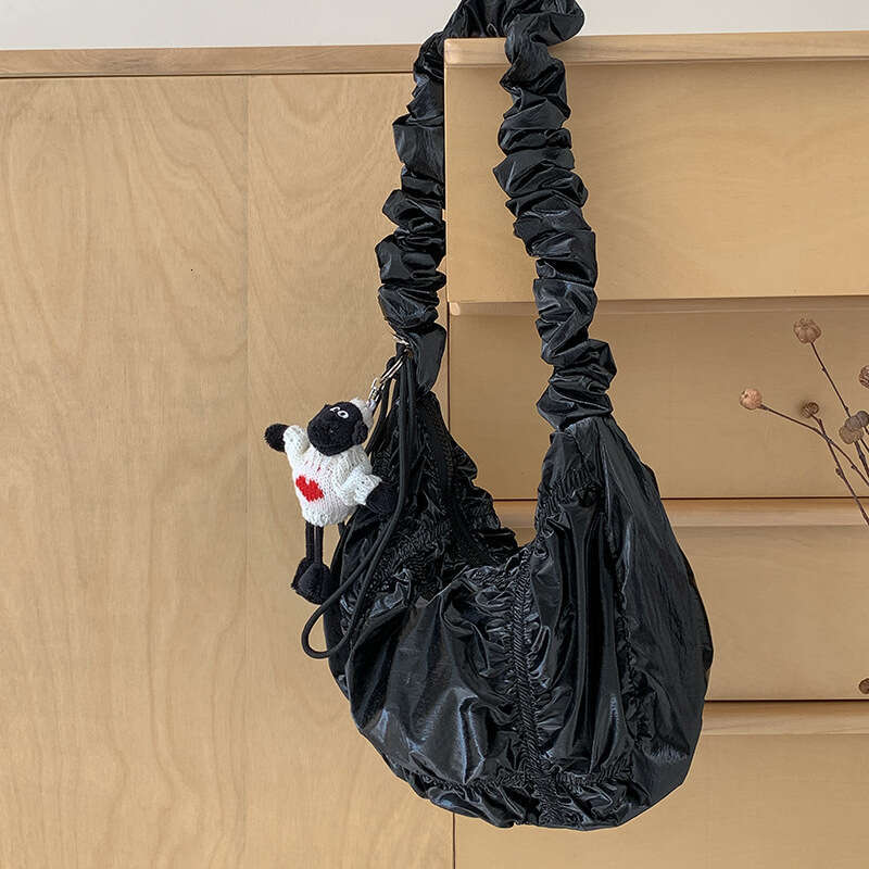 New Casual Crossbody Dumpling Large Capacity Drawstring Shoulder Ruched Trendy High-End Cloud Bag B5