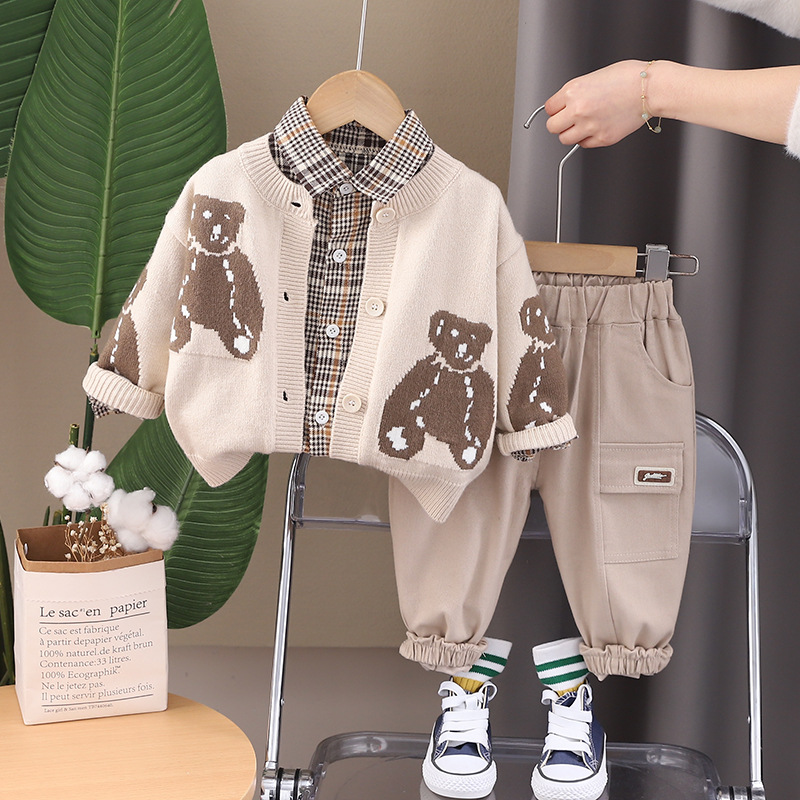 Baby spring outfit set, stylish, 1-4 year old boy's teddy bear long sleeved sweater three piece set, baby and children's clothing free shipp