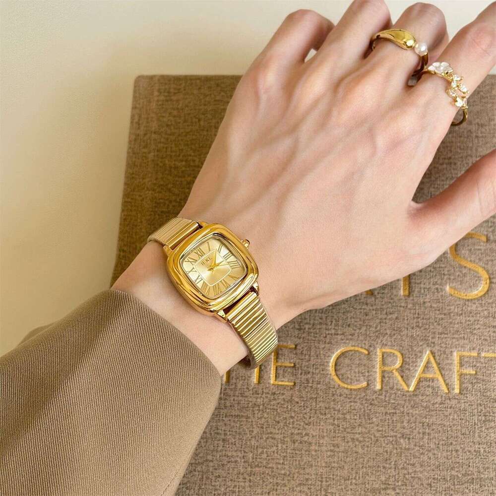 Vintage Style Square Dial Women Niche Designer High-End Quartz for Design Ladies Aixian Nu with Small Gold Watch
