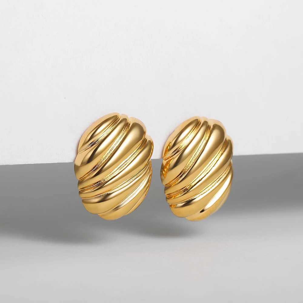 Vintage Stainless Steel Round Oval Chunky Stud Earrings for Women Polished Gold Plated Striped texture Statement JewelryGifts Y251018