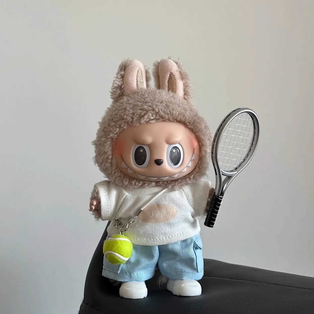 Fashion Sports Tennis Suit for Labubu I II Dolls Cute Korea Style Clothes Tennis Pendant Pink White Tshirt for Labubu ClothesT251018