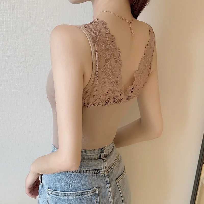Autumn and Winter Seamless Sexy Lace Vneck Bottoming Sling Fleece Vest Women s Thermal Underwear with Chest T251018