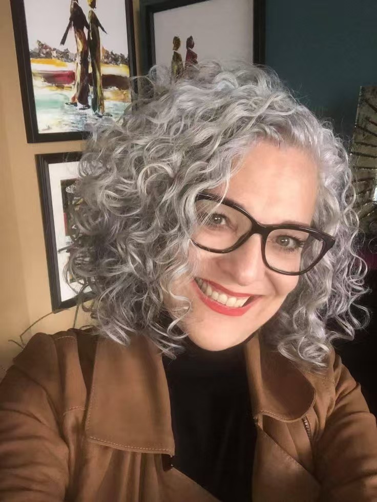 White ashy gray wig human hair hd lace 13A t part glueless wigs silver grey salt and pepper raw virgin hair layed 10inch wavy bob hair topper for wome