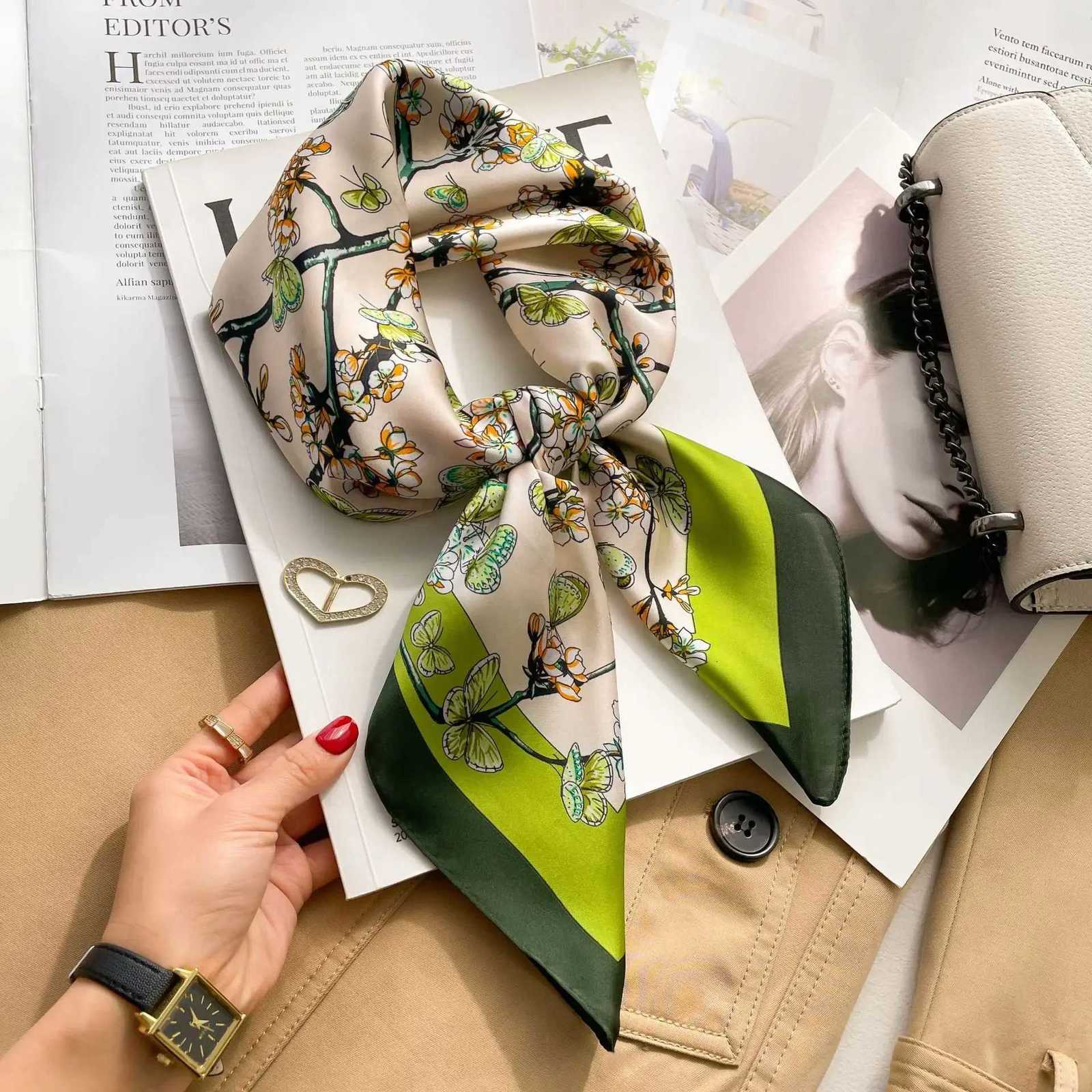 Horse Printing Design 100 Pure Silk Square Scarf Women Fashion Luxury Brand Scarves Neckerchief Hair Hand Wrist Bandana D251018