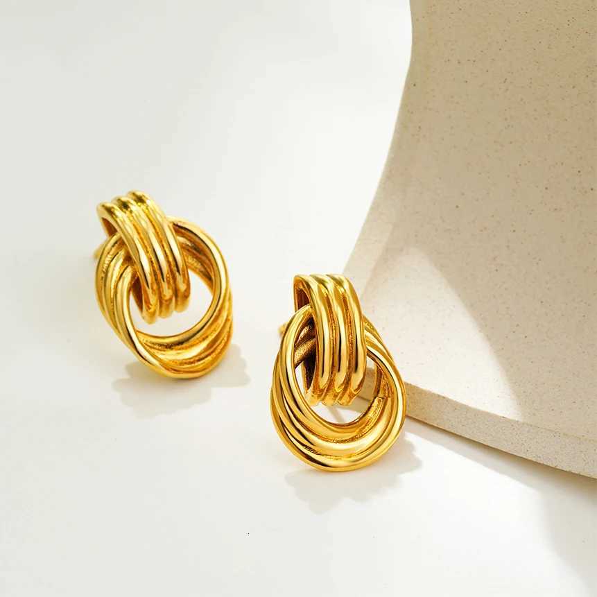 Vintage Multilayer Twisted Round Circles Post Earrings for Women Waterproof Stainless Steel Knotted Ring Versatile Ear Jewelry Y251018