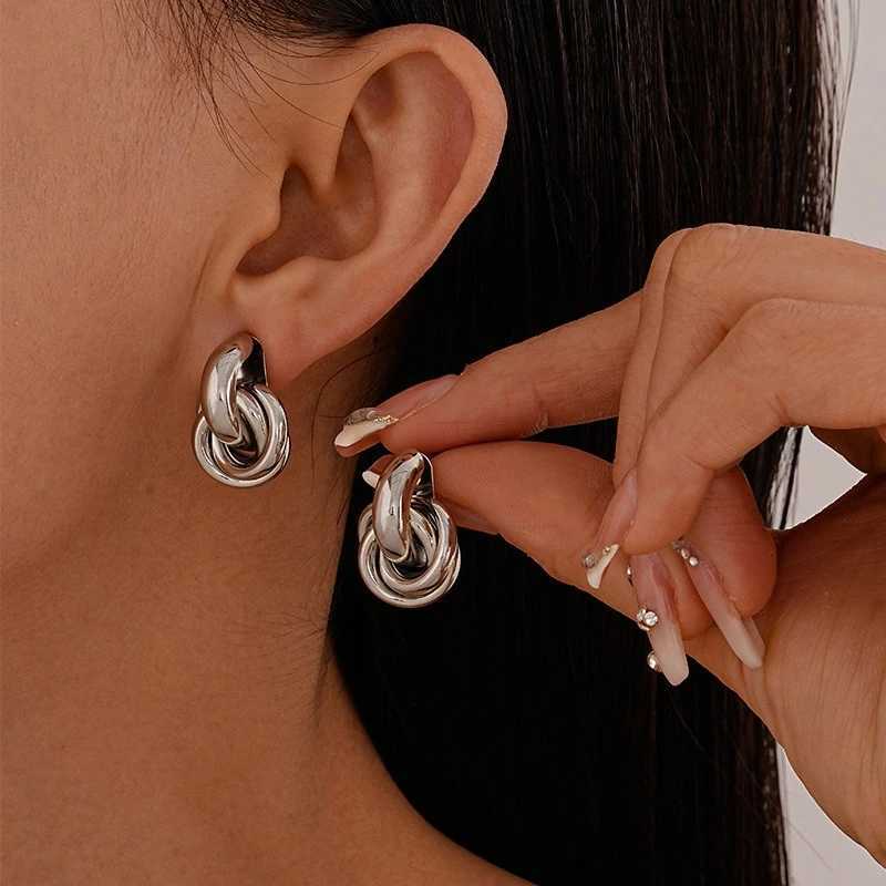 Stainless Steel Knot Hoop Earrings for Women Girls Trendy Irregular Lines Stud Earrings Special Design Fashion Jewelry Gifts Y251018
