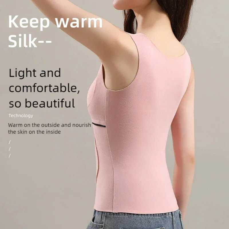 Womens thermal vests fixed coasters bras thermal underwear and base underwear can be worn outside in autumn and winter T251018