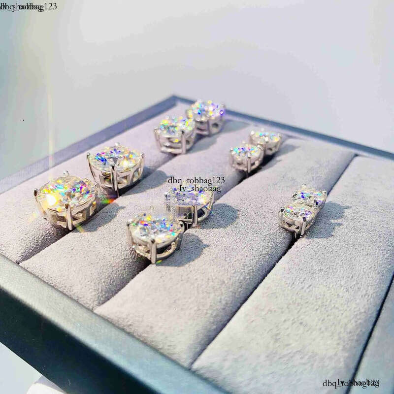 Dia VVS Round S 10K 14K Solid Gold Stud Women Men Moissanite Earrings