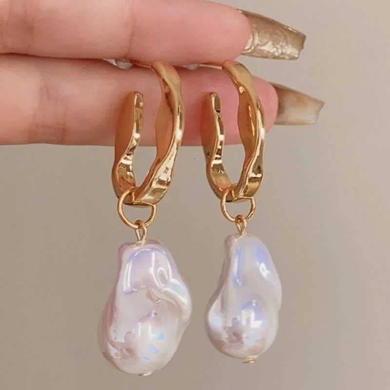 Vintage Imitation Pearl Dangle Post Earrings For Women Metal Fashion Jewelry Elegant Party Accessories Gifts Wholesales C1828 Y251018