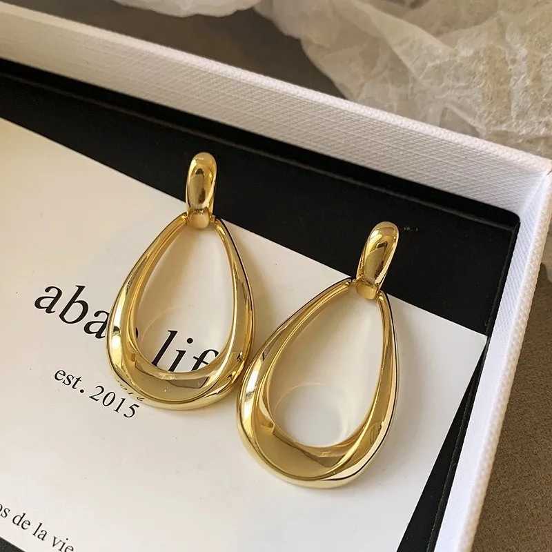 Simple Geometric Hoops Earrings For Women Stainless Steel Circle Drop Dangle Earrings Minimalist Everyday Jewelry Gifts Y251018