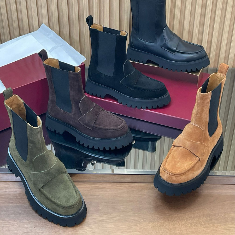 Top quality Metal button Fashion Suede Round toe Chunky-heels Casual Platform Ankle Boots Combat Knight Motorcycle Martin boots Luxury designer boot Holiday shoes