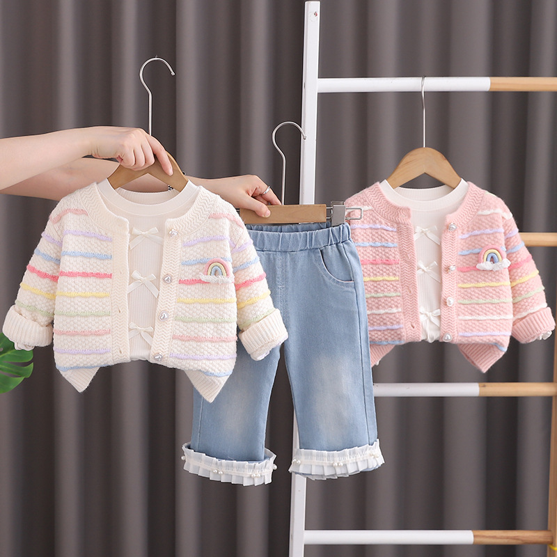 Girls' set of colorful sweaters and cardigans, three piece set, stylish 2025 Spring and Autumn style children's girls' clothes free shi