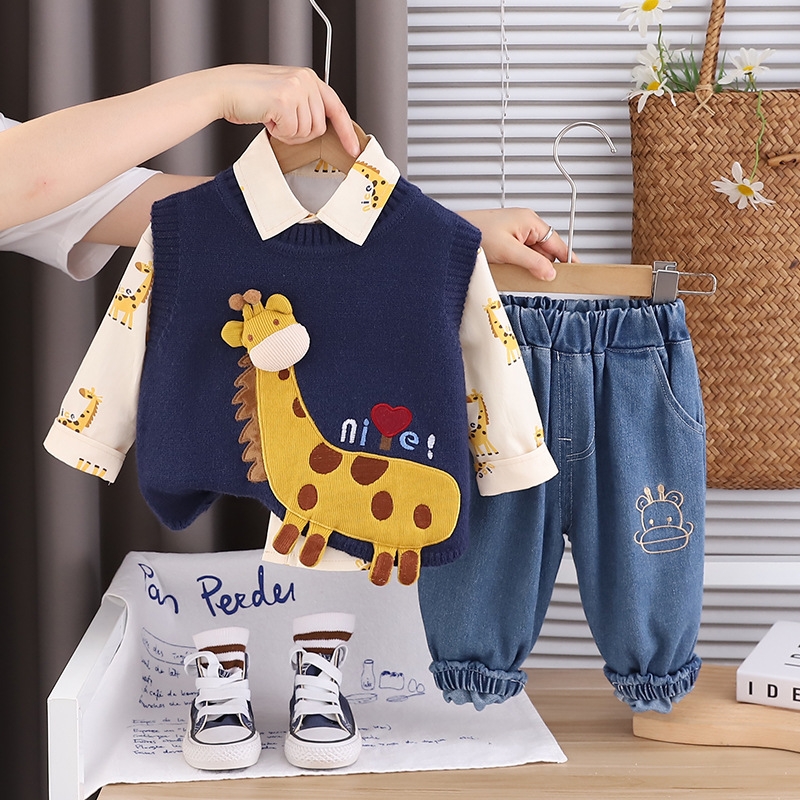 Boys' autumn outfit set 2025 new baby giraffe sweater vest three piece set 1-5 year old baby stylish free shipping designer