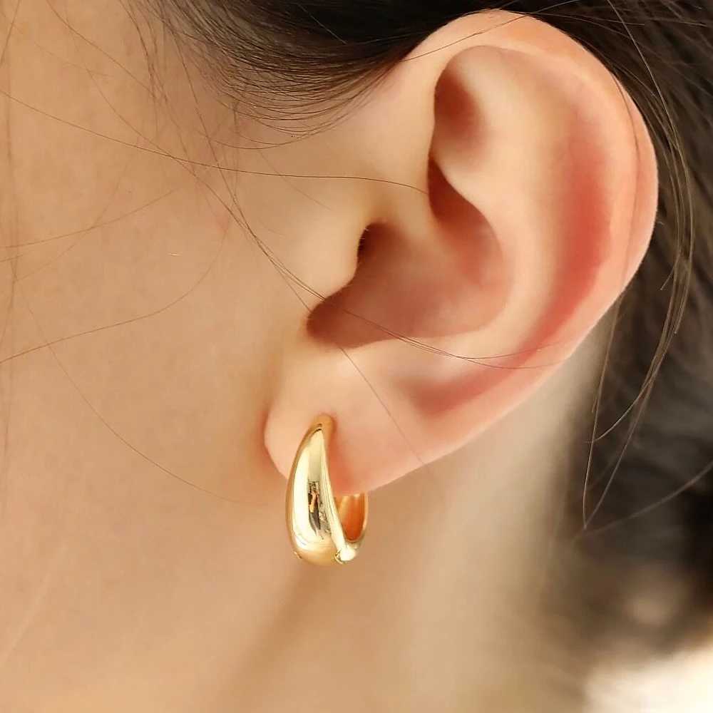 Gold Color Earrings for Women Oval Circle Stainless Steel Earrings 2024 Trend Piercing Ear Jewelry Freeshipping Items aretes Y251018