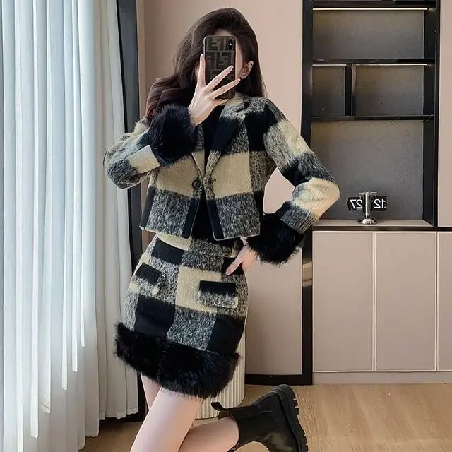 2025 Autumn/Winter Designer Jacket New Top Elegant Social Women's Set High End Checkered Wool Short Coat and High Waist Luxury Short Skirt Two fa