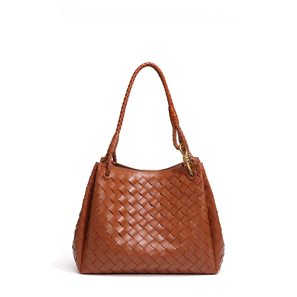 British Style Light Luxury Versatile Handwoven Single Shoulder Crossbody Bucket Commuter Handbag Basket Parachute Bag