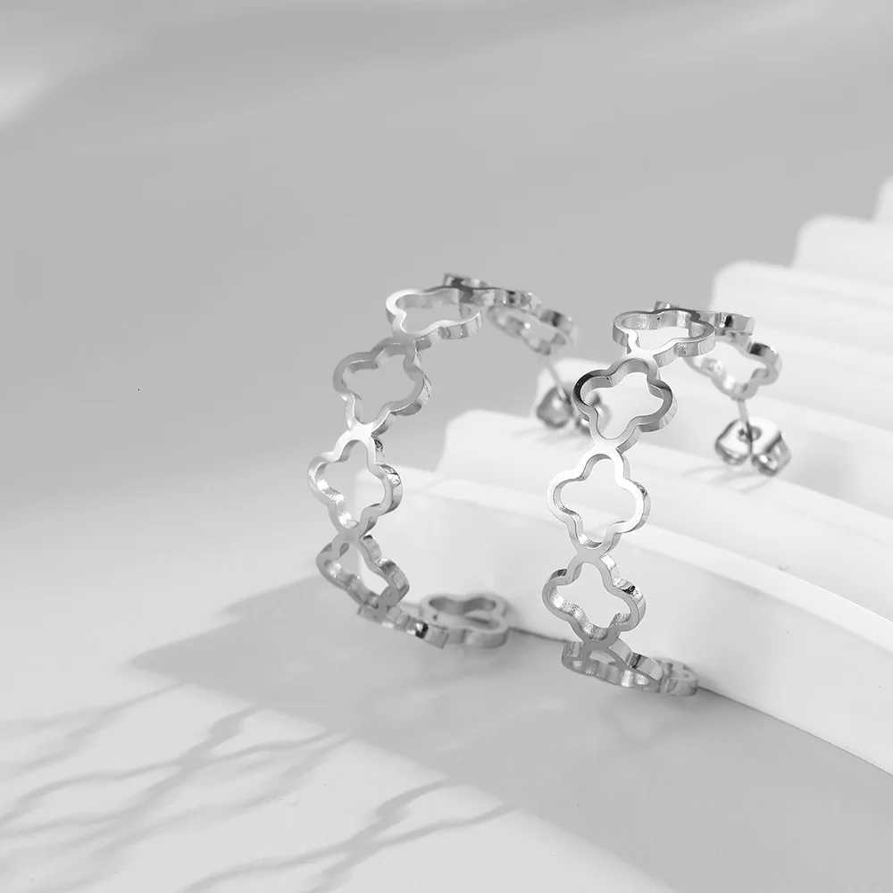DGIDDK Stainless Steel Geometric CShaped Earrings Ladies Hollowed Out Lucky FourLeaf Clover Earrings Suitable For Daily Wear Y251018