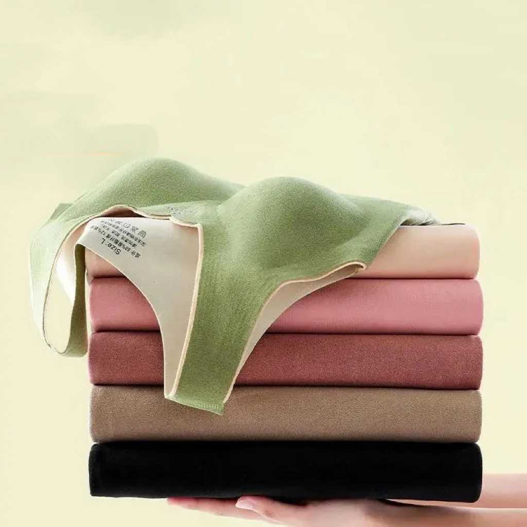 2pcs Woman Thermal Underwear Thermo Lingerie Autumn Winter Soft Warm Top Wear Thermo Vest Undershirt With Bra Padded T251018