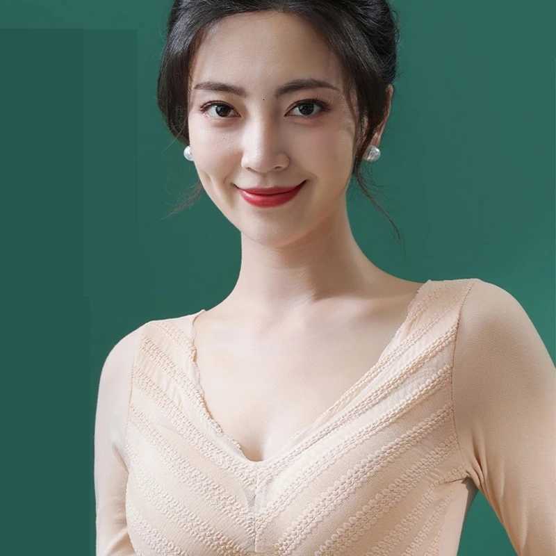 Autumn and Winter German Velvet Lace VNeck Warm and Heat Free Long Sleeve Underwear with Chest Cushion Underlay T251018