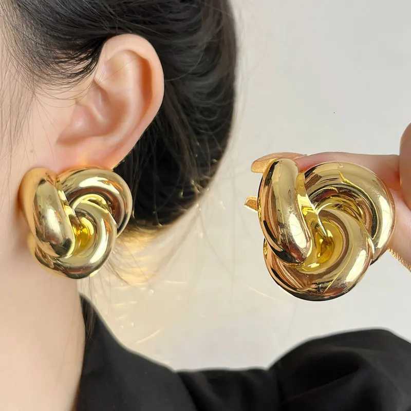 Highquality Vintage Geometric Metal Smooth Twisted Knot Large Earrings for Women Trendy Personality Party Jewelry Accessories Y251018