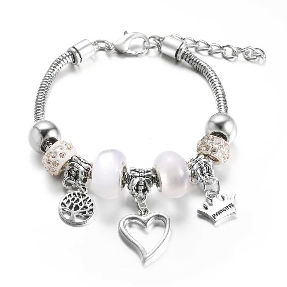 New Heart Shaped Pendant Couple Bracelet Beaded Rhinestone Charm Woman Jewelry Snake Chain Lobster Buckle Adjustable BraceletL251018 Z260313