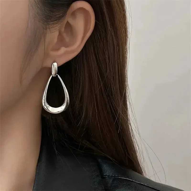 Simple Geometric Hoops Earrings For Women Stainless Steel Circle Drop Dangle Earrings Minimalist Everyday Jewelry Gifts Y251018