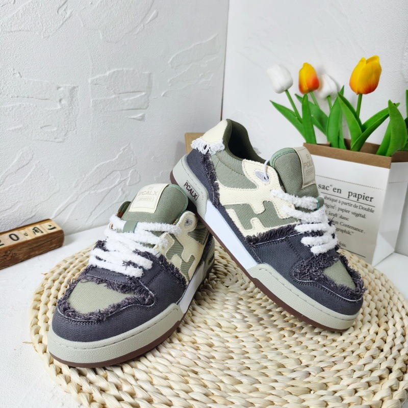Designer shoes 2025 new leather color blocked casual board shoes for couples fashionable and versatile sports shoes size 36-44