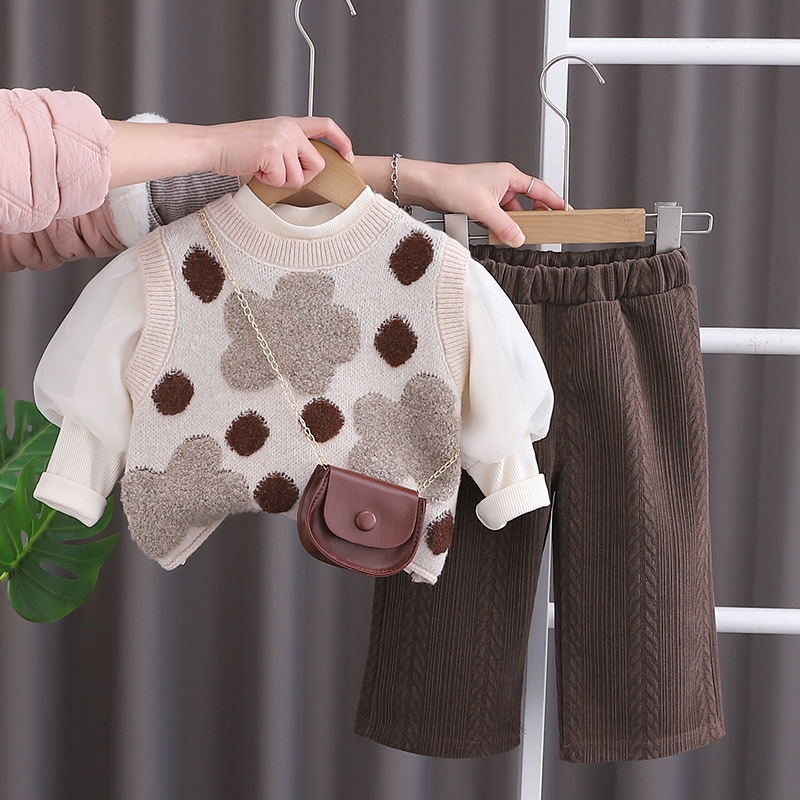 Baby clothes for spring, stylish and sweet girl's bag, three piece set, one year old baby girl's fashionable and versatile spring and autumn