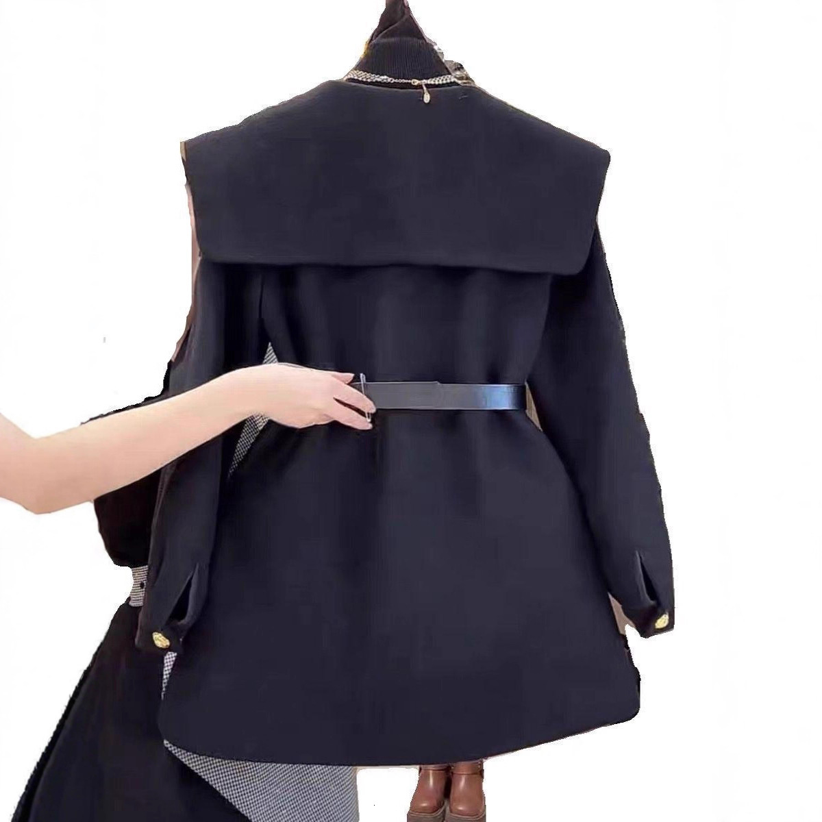 2025 design autumn and winter new high-end wool coat designer women's quilted fashionable casual wool coat waist tie elegant sports jacket