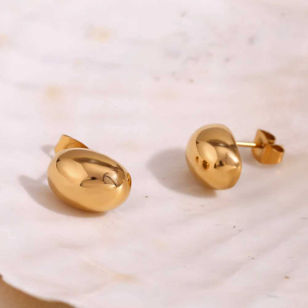 MamacitaSlay Lovely Gold Silver Color Hollow Beans Earrings Modern Tarnish Free Premium Stainless Steel Earrings Lady Jewelry Y251018