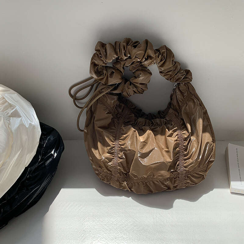 New Casual Crossbody Dumpling Large Capacity Drawstring Shoulder Ruched Trendy High-End Cloud Bag B5