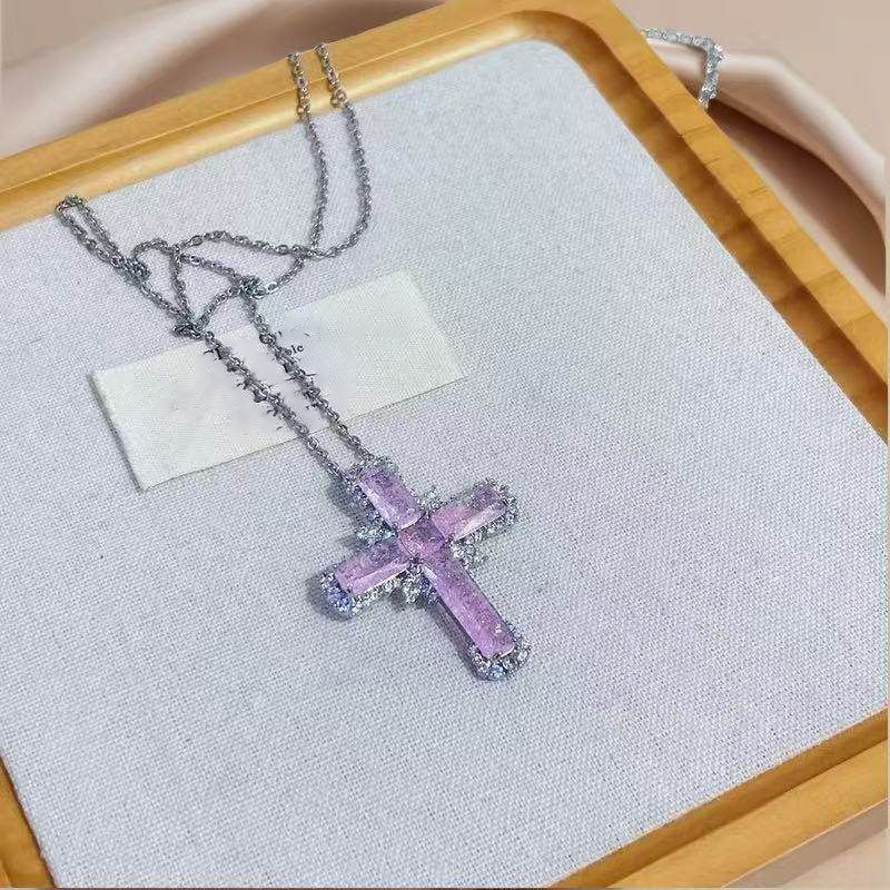 New Green Pendant Necklace Personality Temperament Collarbone Niche Fashion Design Sweater Chain Jewelry - view 9
