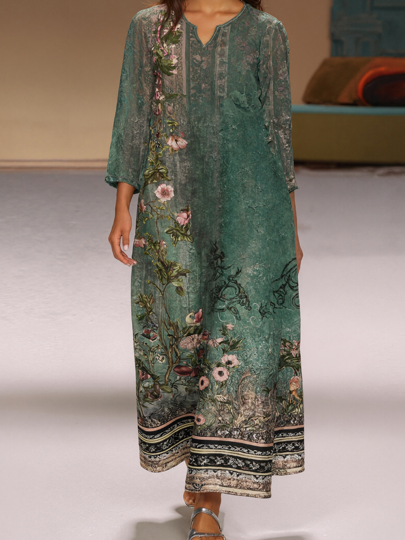 Women's Autumn Winter Retro Floral Print Midi Dress - Plus Size Daily Casual Elegant Green Dress (1XL-5XL)-YL25439