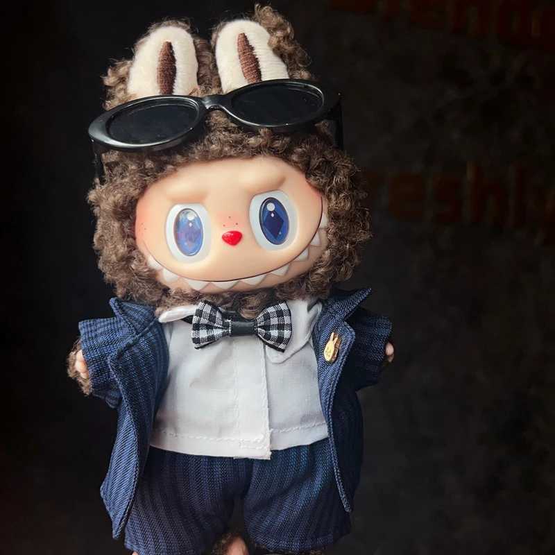 First Second and Third Generation Labubu Baby Clothes Labubu Clothes 17cm Vinyl Doll Handsome and Cool Suit Replacement AccessoriesT251018