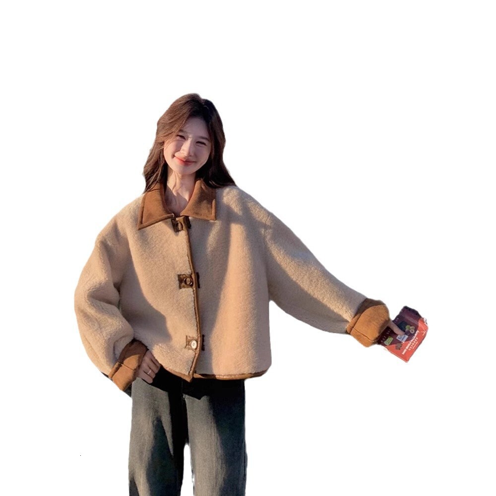 2025 Autumn/Winter Luxury New Top Designer Jacket Women's Reversible Suede Leather design Top Petite Winter Wool Lining Thick Wool Coat